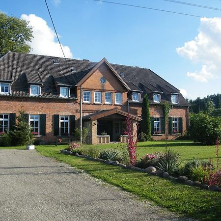 Gutshaus Daemelow Tussen Schwerin En Wismar Εξωτερικό φωτογραφία